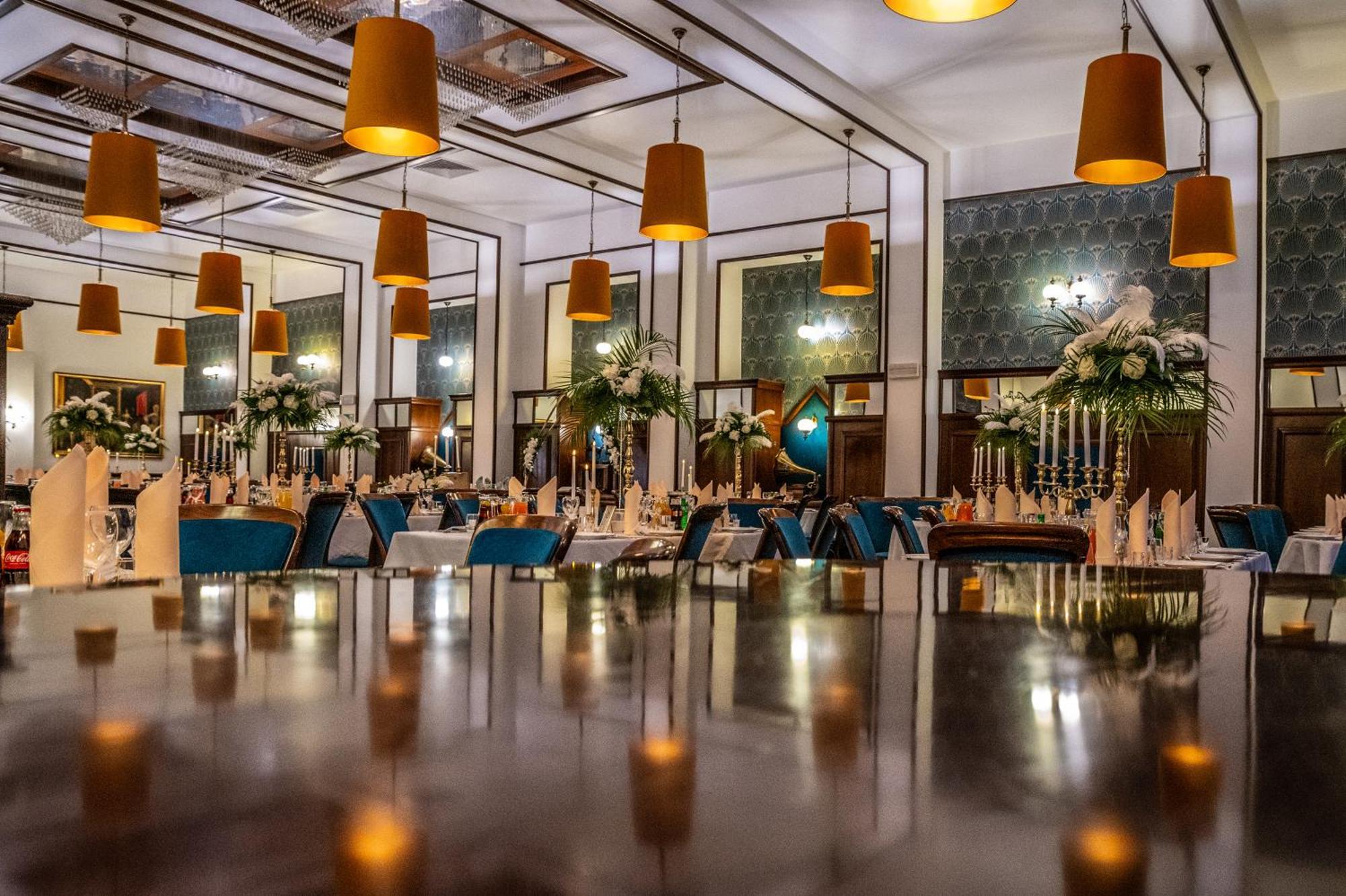 צ'סטוצ'ובה Hotel Sonex מראה חיצוני תמונה